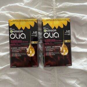 Garnier Olia 4.62 Dark Garnet Red Hair Color